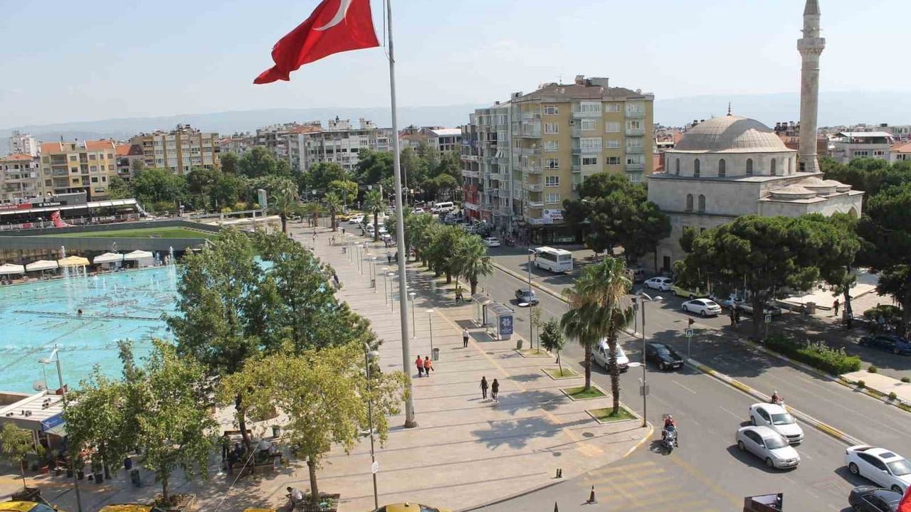 Bakan Uraloğlu'ndan Aydın'a Yatırımlar Hakkında Açıklama