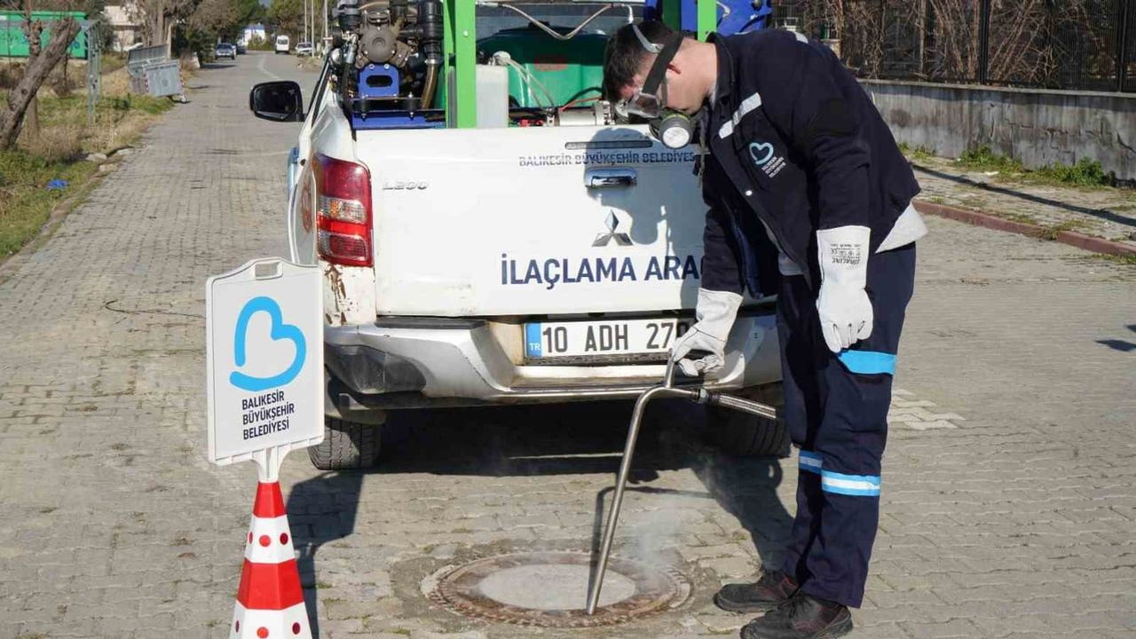 Balıkesir Büyükşehir Belediyesi Haşereyle Mücadelede Kararlılık Gösteriyor