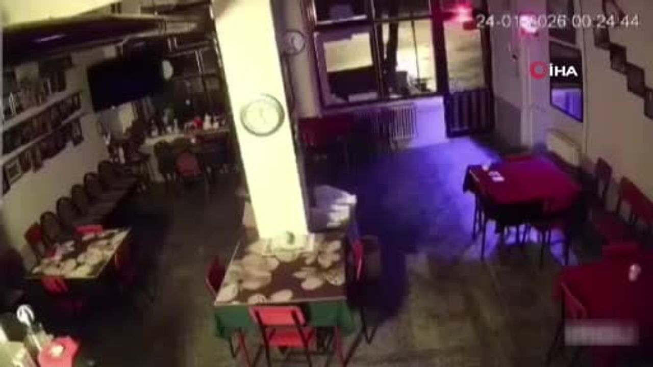 Balıkesir'de 5.1 Büyüklüğünde Deprem Meydana Geldi