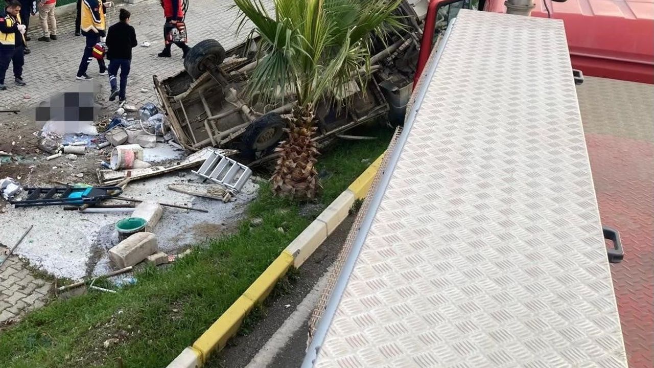 Balıkesir'deki Trafik Kazası Sonrası Sakarya'da Cenaze Töreni