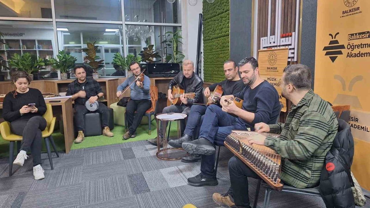 Balıkesirli Öğretmenler Müzikle Buluştu