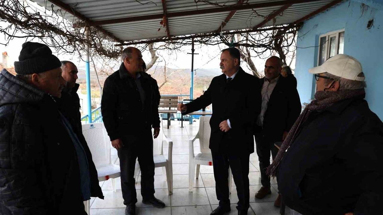 Başkan Balaban Karaveliler Mahallesi'nde Vatandaşlarla Buluştu