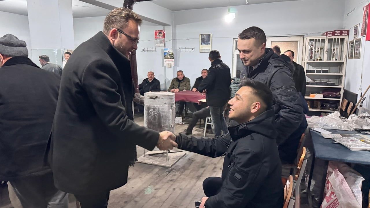 Başkan Dere Menteş Mahallesi'ni Ziyaret Etti