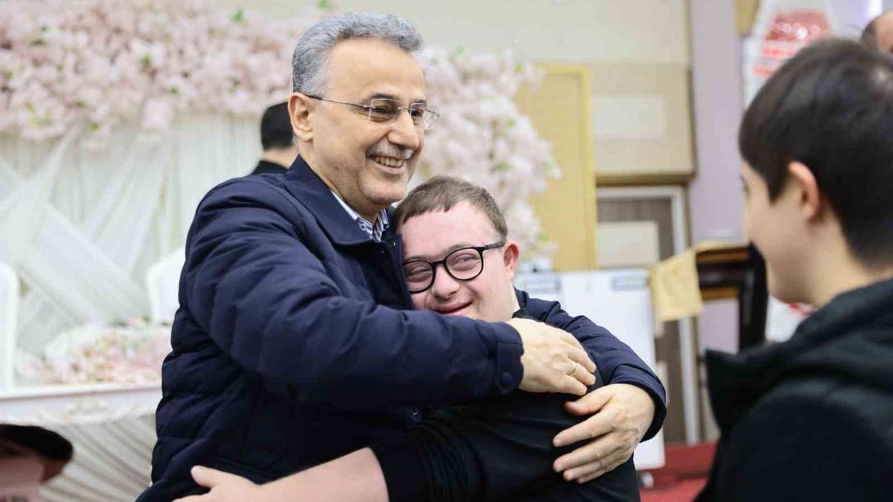 Başkan Kurnaz'dan Özel Bireylere Destek Mesajı