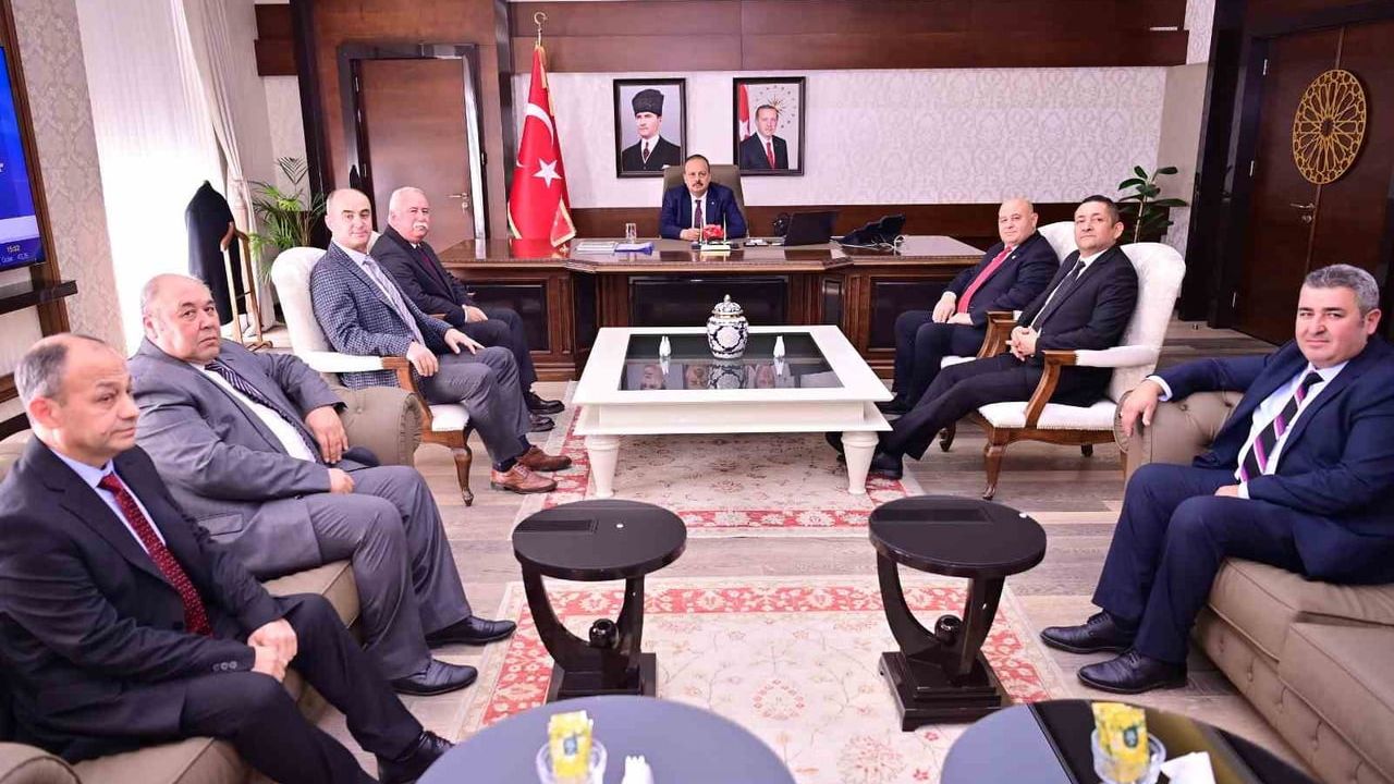 Başkan Özmeriç'in Şoför Esnaflarına Destek Ziyaretleri