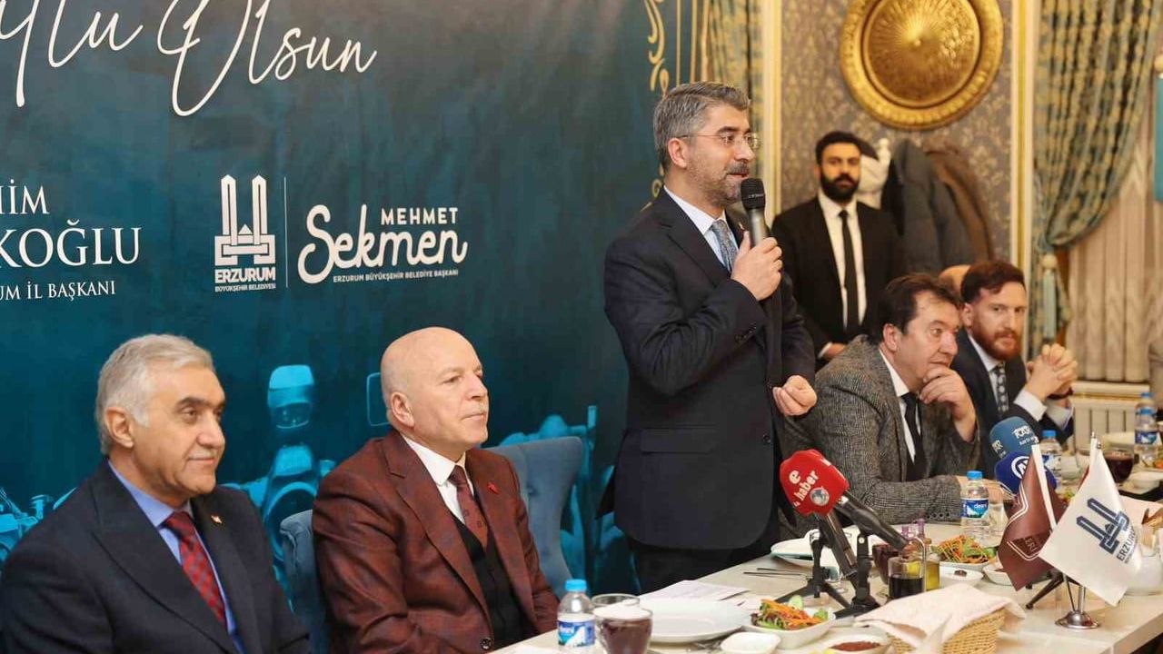 Başkan Sekmen ve Küçükoğlu Medya Mensuplarıyla Buluştu