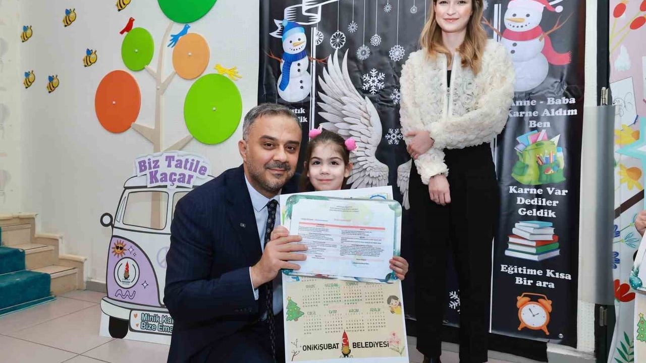 Başkan Toptaş’a Sömestr Sürprizi: Miniklerden Doğum Günü Kutlaması