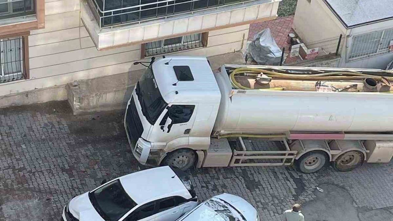 Batman'da Akaryakıt Tankeri Kazası