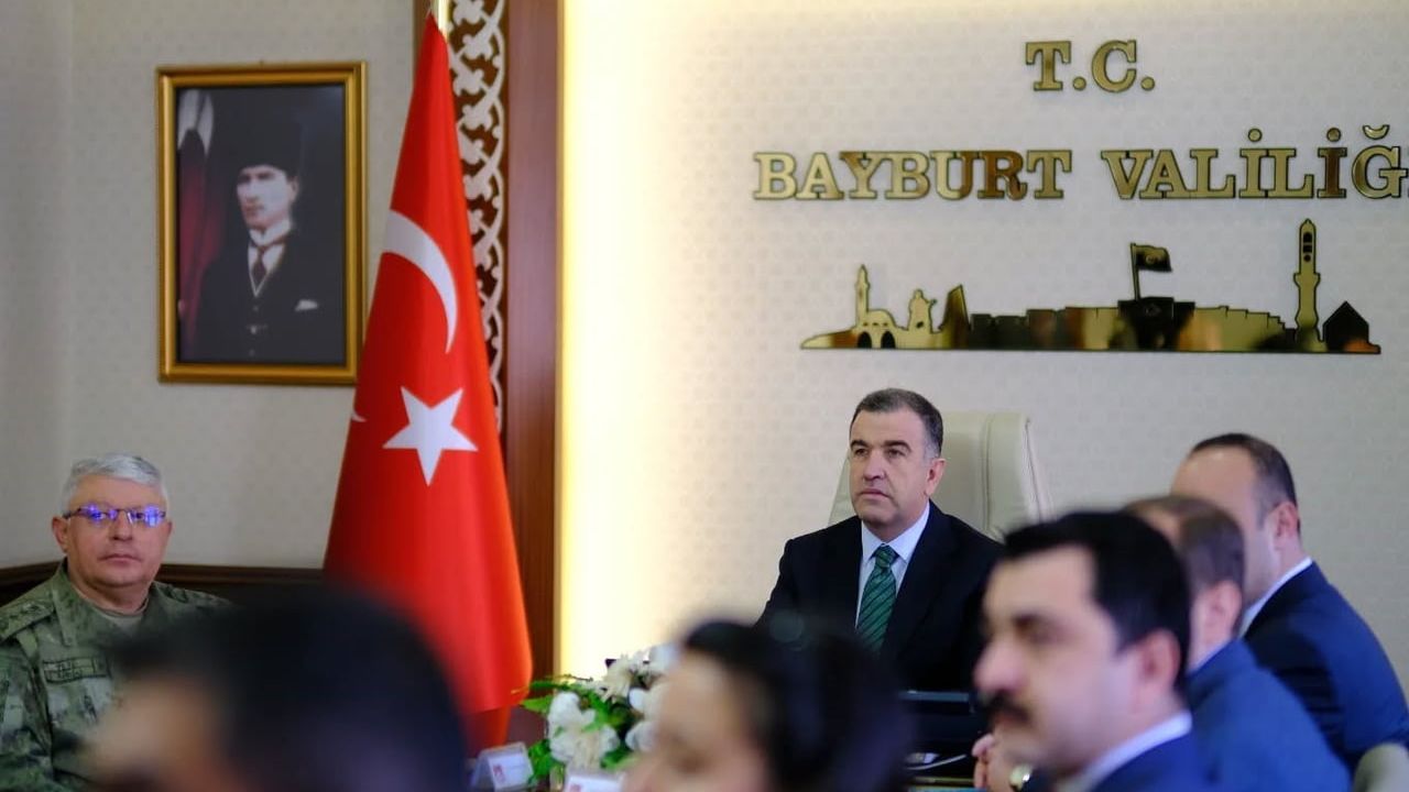 Bayburt'ta Güvenlik ve Asayiş Toplantısı