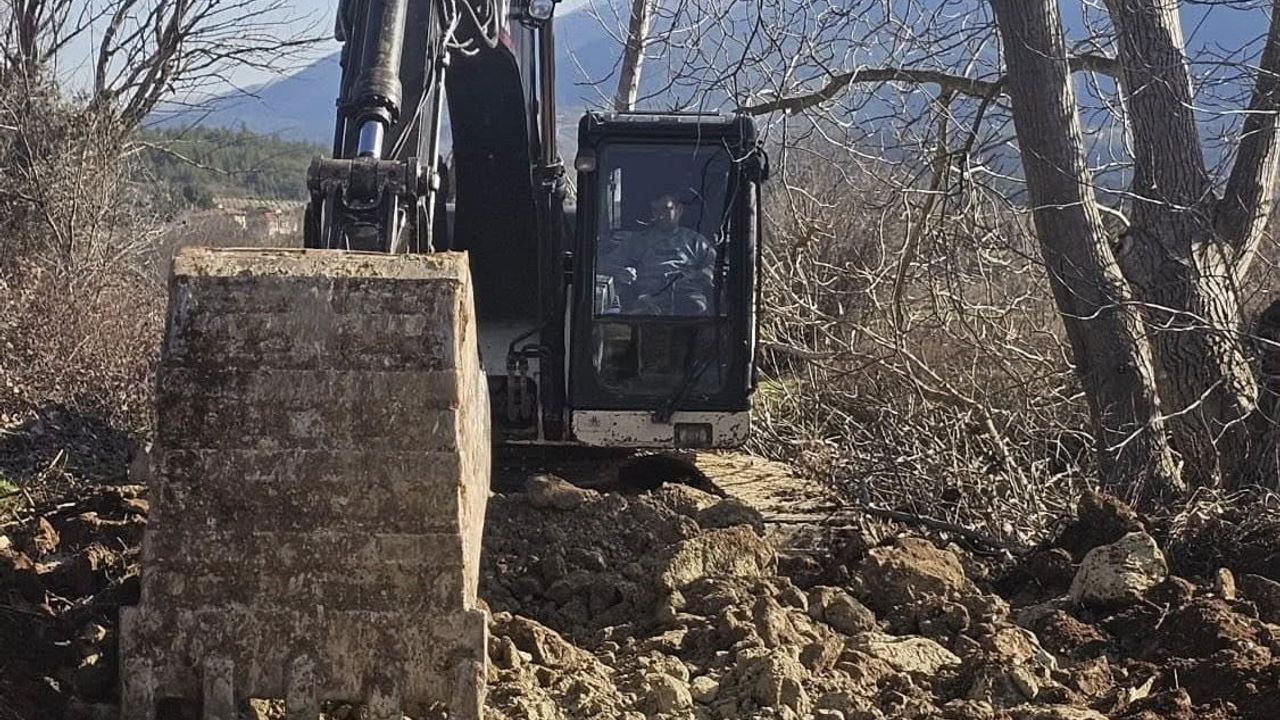 Beyağaç Belediyesi'nden Yol Yapım Çalışmaları