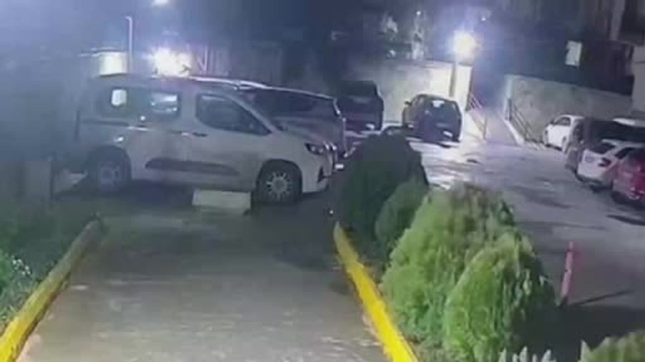 Beylikdüzü'nde 17 Yaşındaki Gençten Kurşunlama Olayı