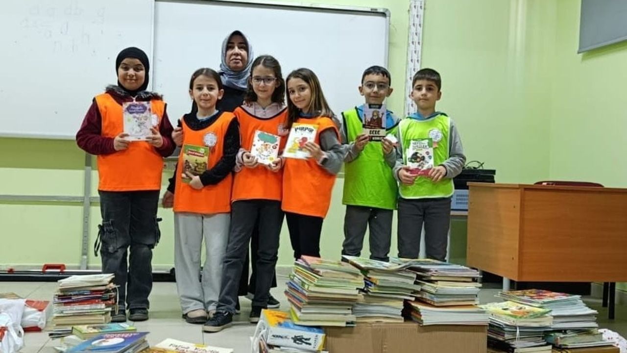 Beyşehirli Öğrencilerden Nusaybin’e Kitap Yardımı