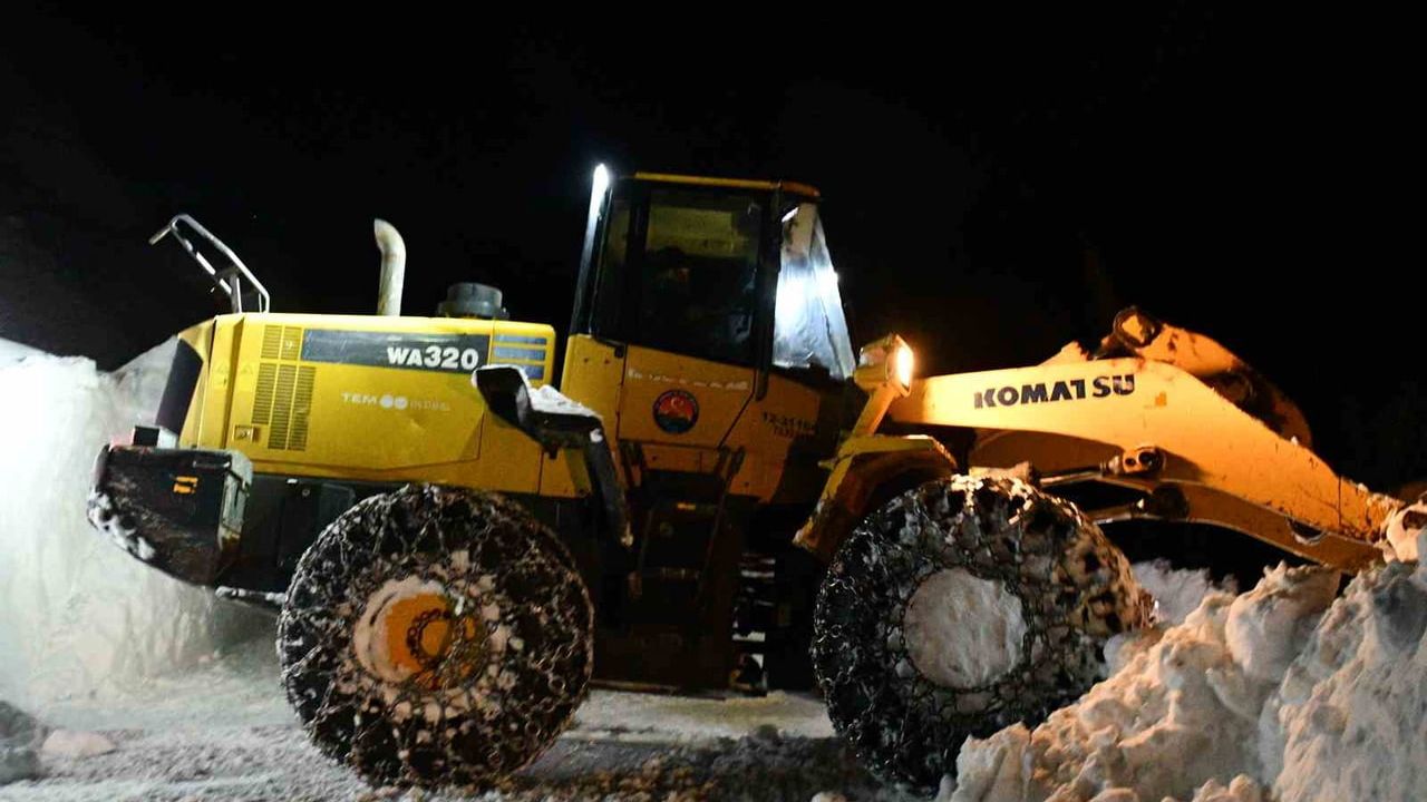 Beytüşşebap’ta Kar Kalınlığı 2 Metreyi Aştı