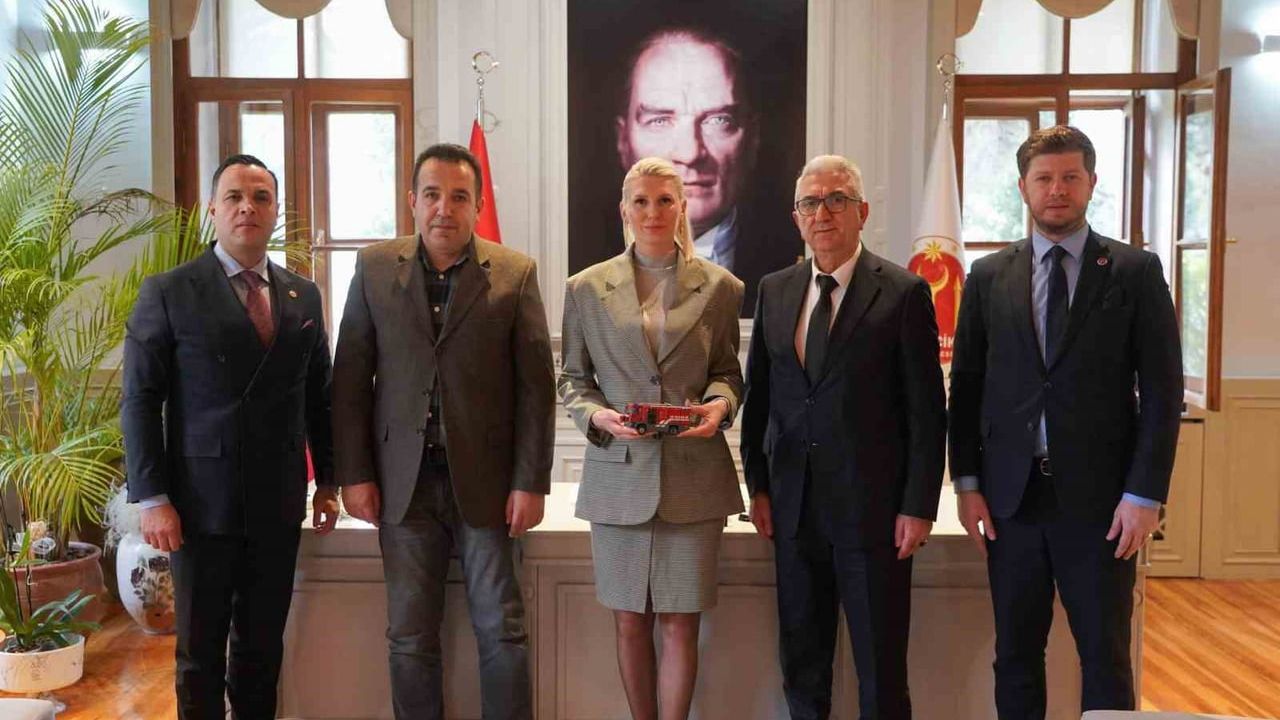 Bilecik Belediyesi'nde İtfaiye Hizmetleri ve Afet Hazırlığı Toplantısı