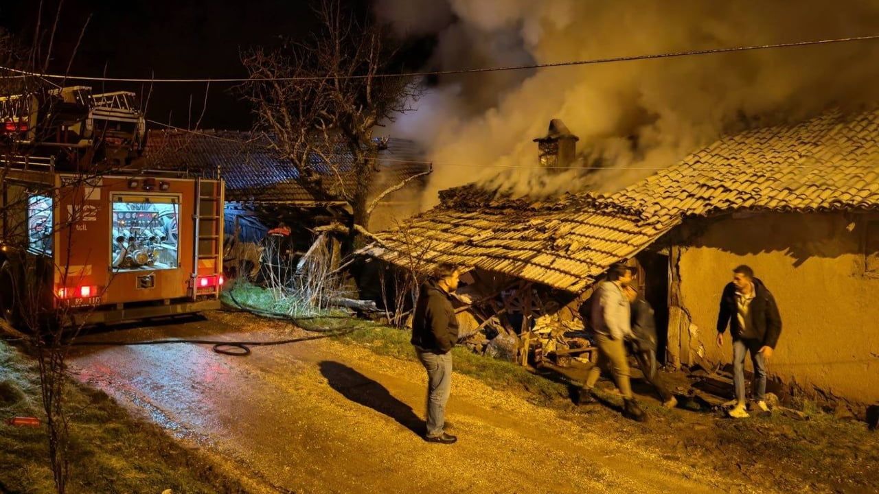 Bilecik’te Baca Yangını Paniğe Neden Oldu