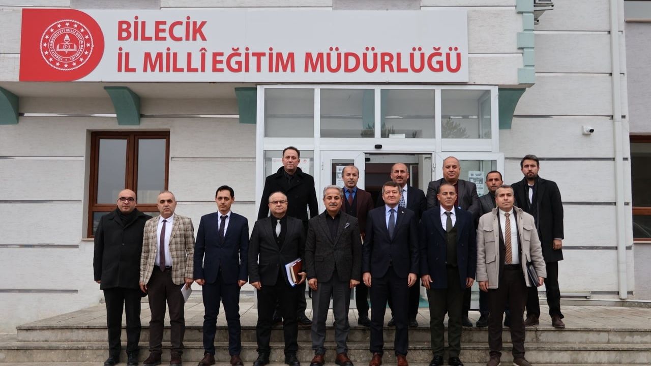 Bilecik'te Eğitim Değerlendirme Toplantısı Düzenlendi