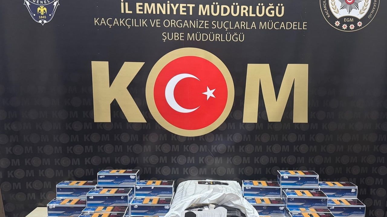 Bilecik'te Kaçak Tütün Operasyonu: Binlerce Makaron Ele Geçirildi