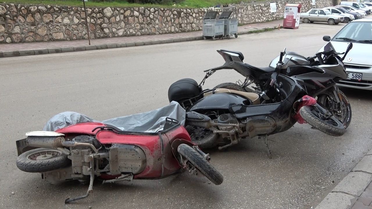 Bilecik'te Kuvvetli Rüzgârın Olumsuz Etkileri