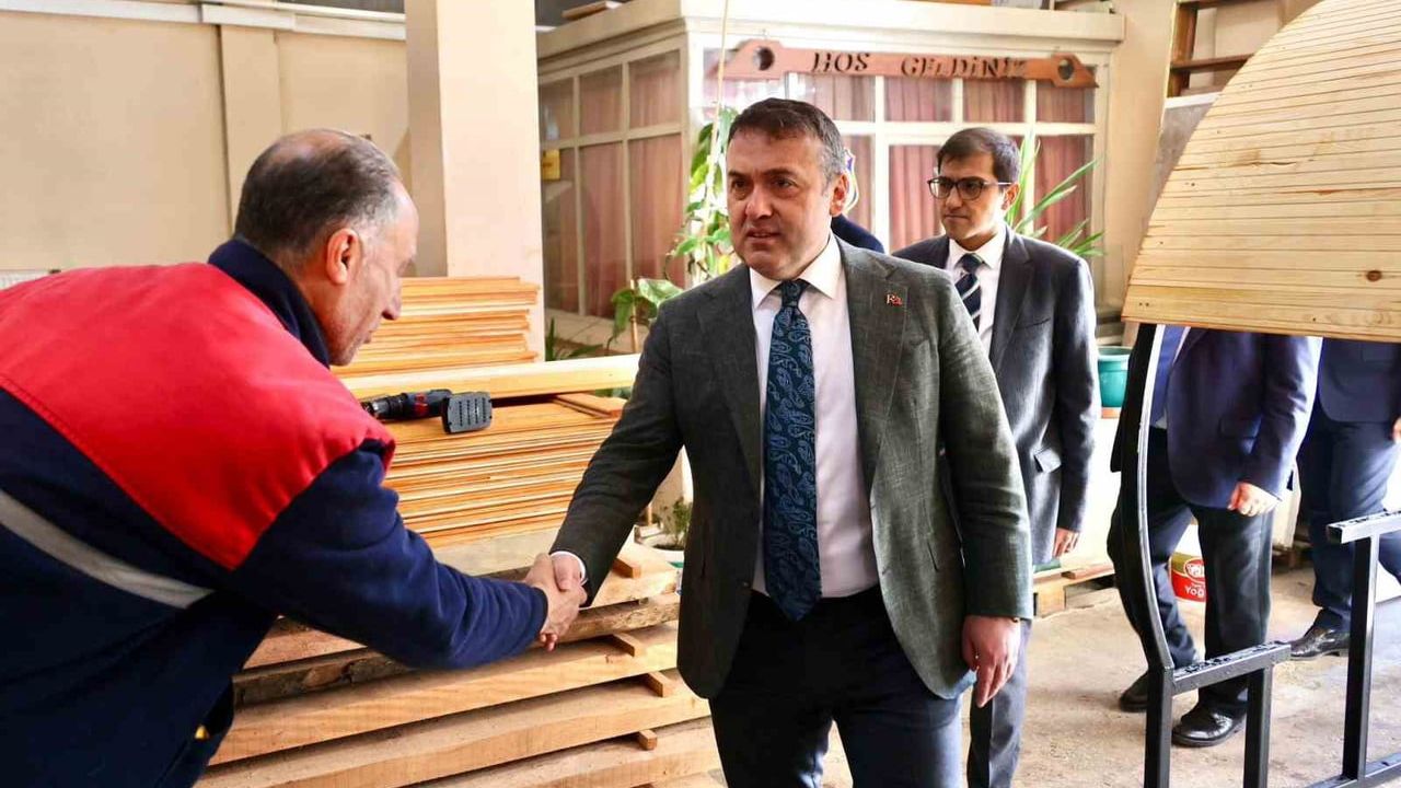 Bilecik Valisi Sözer, Bozüyük Açık Ceza İnfaz Kurumu'nu Ziyaret Etti