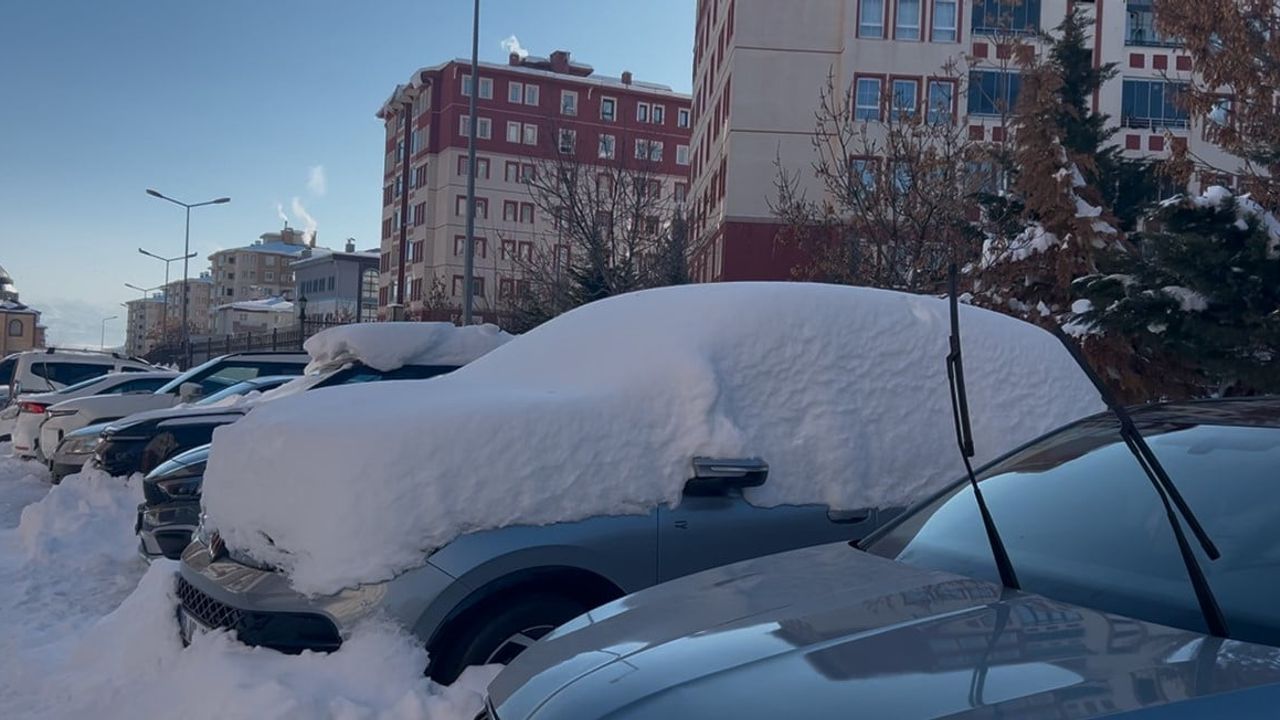 Bingöl'de Kar Sonrası Güneşin Göz Alıcı Manzarası