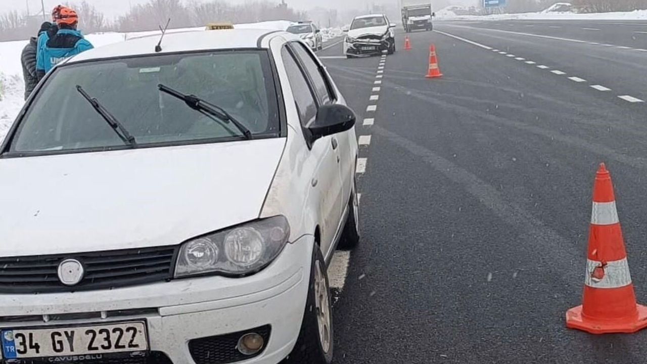 Bingöl'de Trafik Kazası: 5 Yaralı