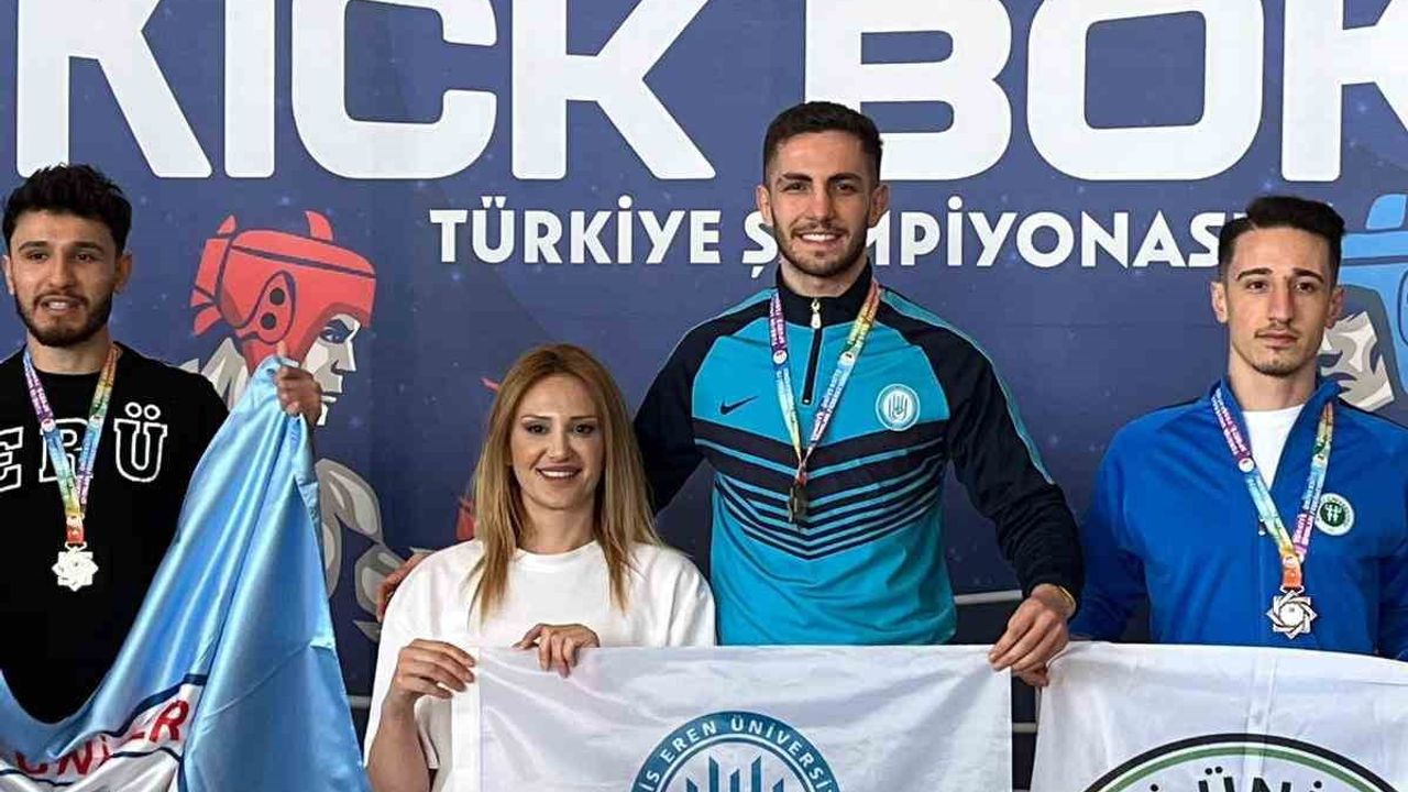 Bitlis Eren Üniversitesi'nin Kick Boks Şampiyonluğu