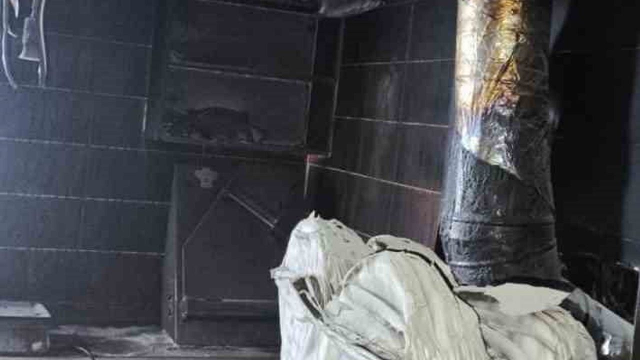 Bitlis'te İş Yerinde Yangın