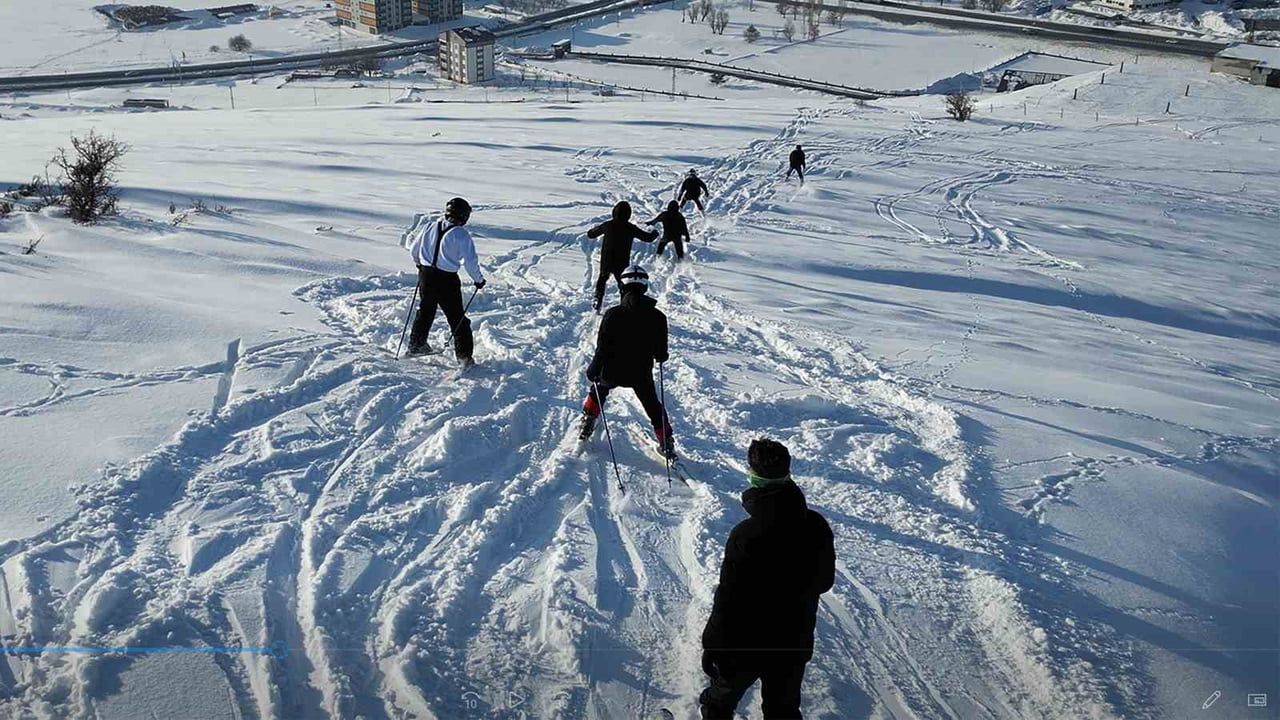 Bitlis'te Kayak Tutkusu Tehlikeli Denemelere Neden Oldu