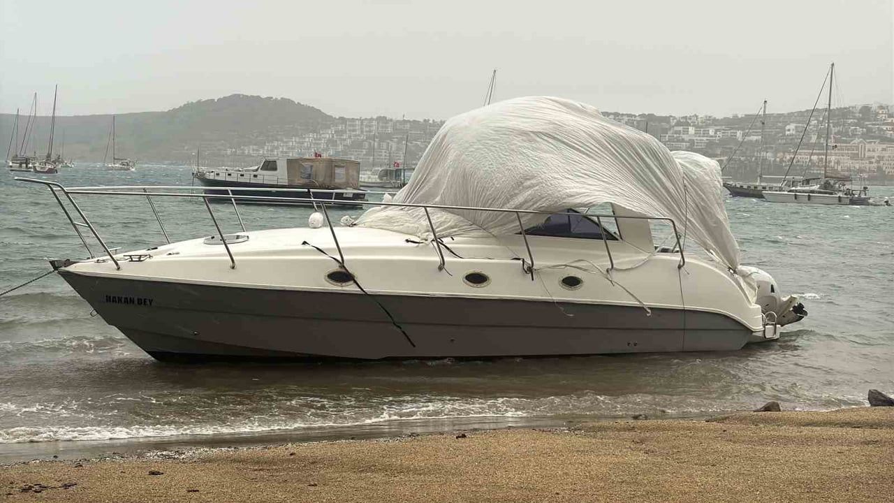 Bodrum'da Güneyli Fırtına Hayatı Olumsuz Etkiliyor
