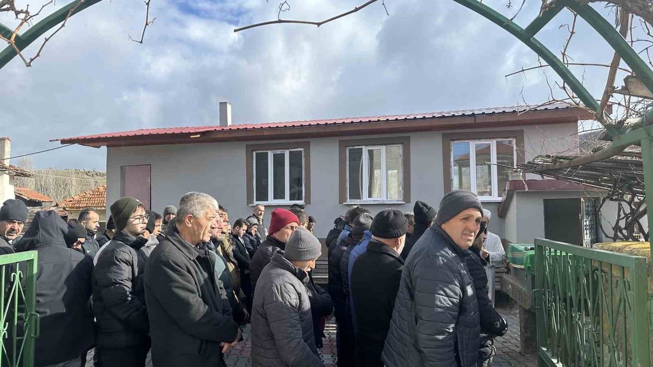 Boğularak Hayatını Kaybeden Kadın Son Yolculuğuna Uğurlandı