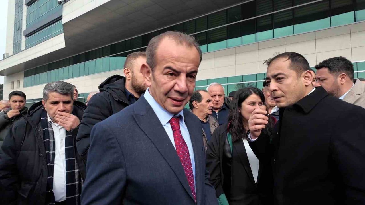 Bolu Belediye Başkanı Tanju Özcan ve CHP'li Başkalar Beraat Etti