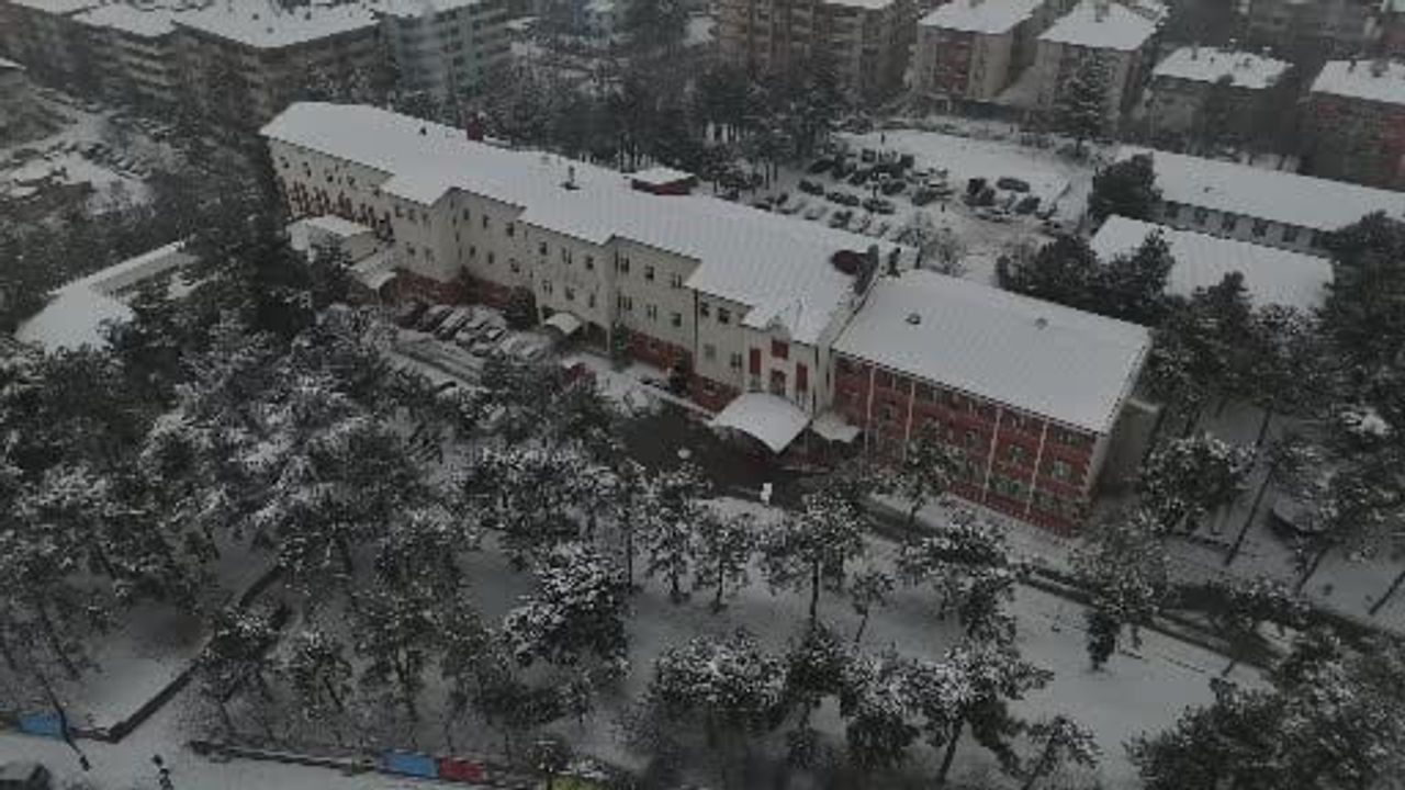 Bolu'da Deprem Riski Nedeniyle İki Hastane Kapatılıyor