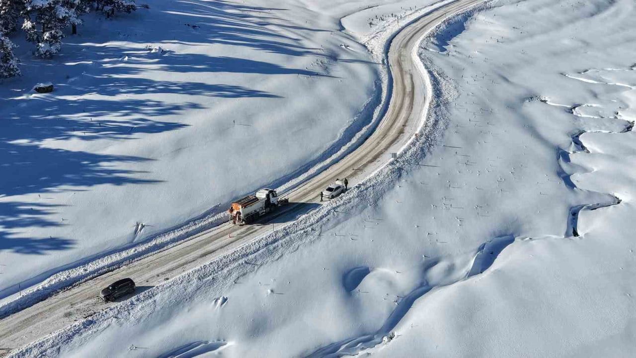 Bolu'da Fabrika İşçisinden Kışa Özgü Yardım