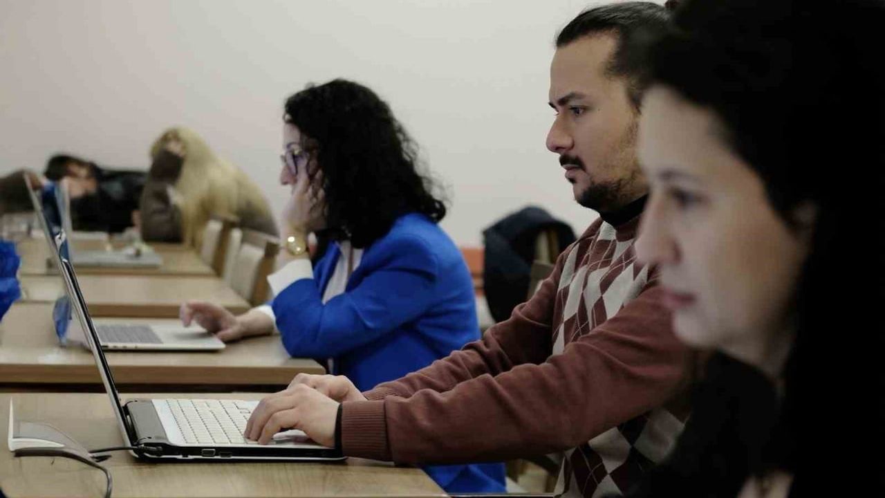 BŞEÜ’de 164 Bin E-Kitap Akademisyenlerin Hizmetinde