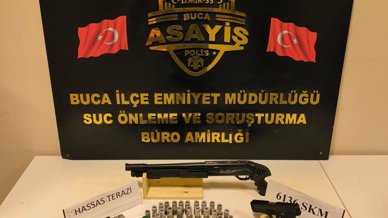 Buca'da Silah Operasyonu Gerçekleşti