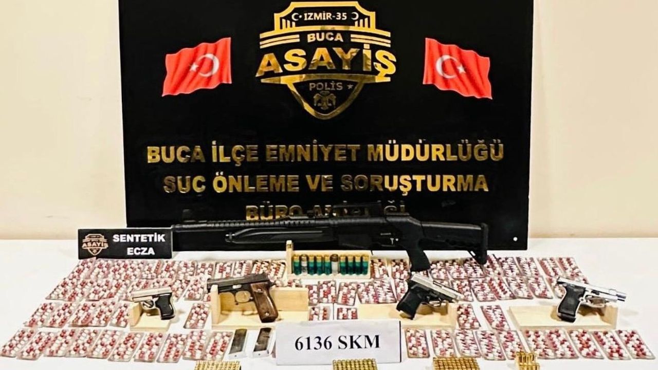 Buca'da Uyuşturucu ve Kaçakçılık Operasyonu: 3 Gözaltı