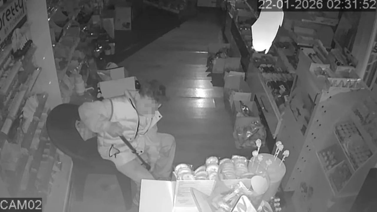 Büfe Sahibi Çocukluğa Göstermiş Olduğu Hoşgörü ile Dikkat Çekti