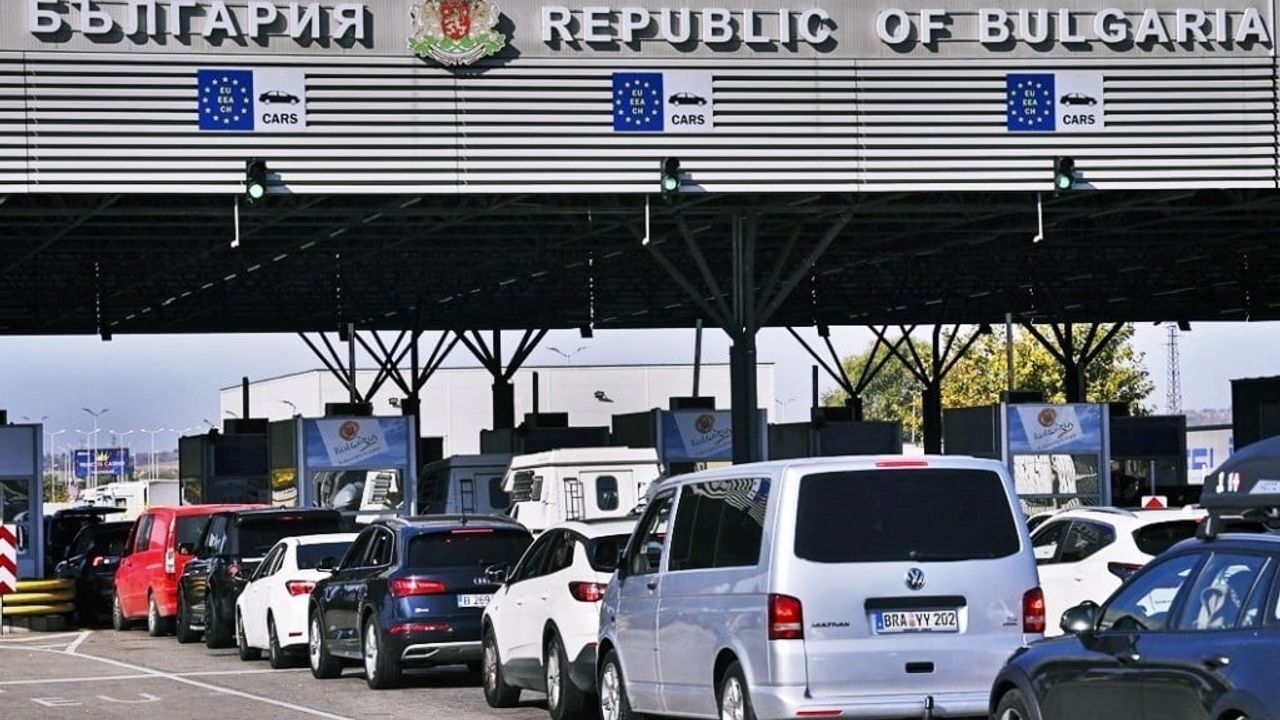 Bulgar Gümrüğünde 150 Bin Euro Değerinde Altın Ele Geçirildi