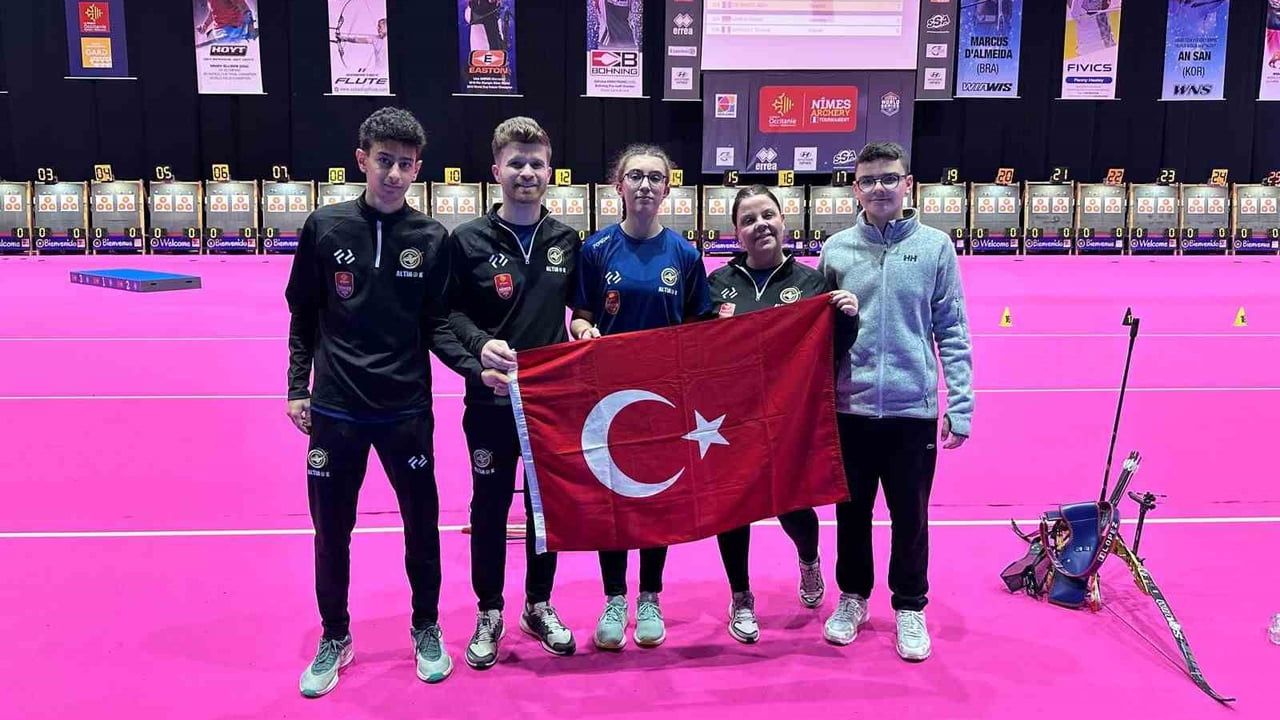 Burcu Öncel Uluslararası Nimes Archery Turnuvası'nda Dünya 4.'sü Oldu