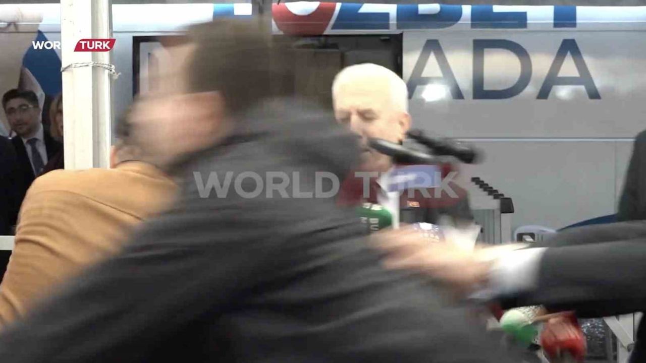 Bursa Büyükşehir Belediye Başkanı Bozbey'e Fiziki Saldırı Girişimi