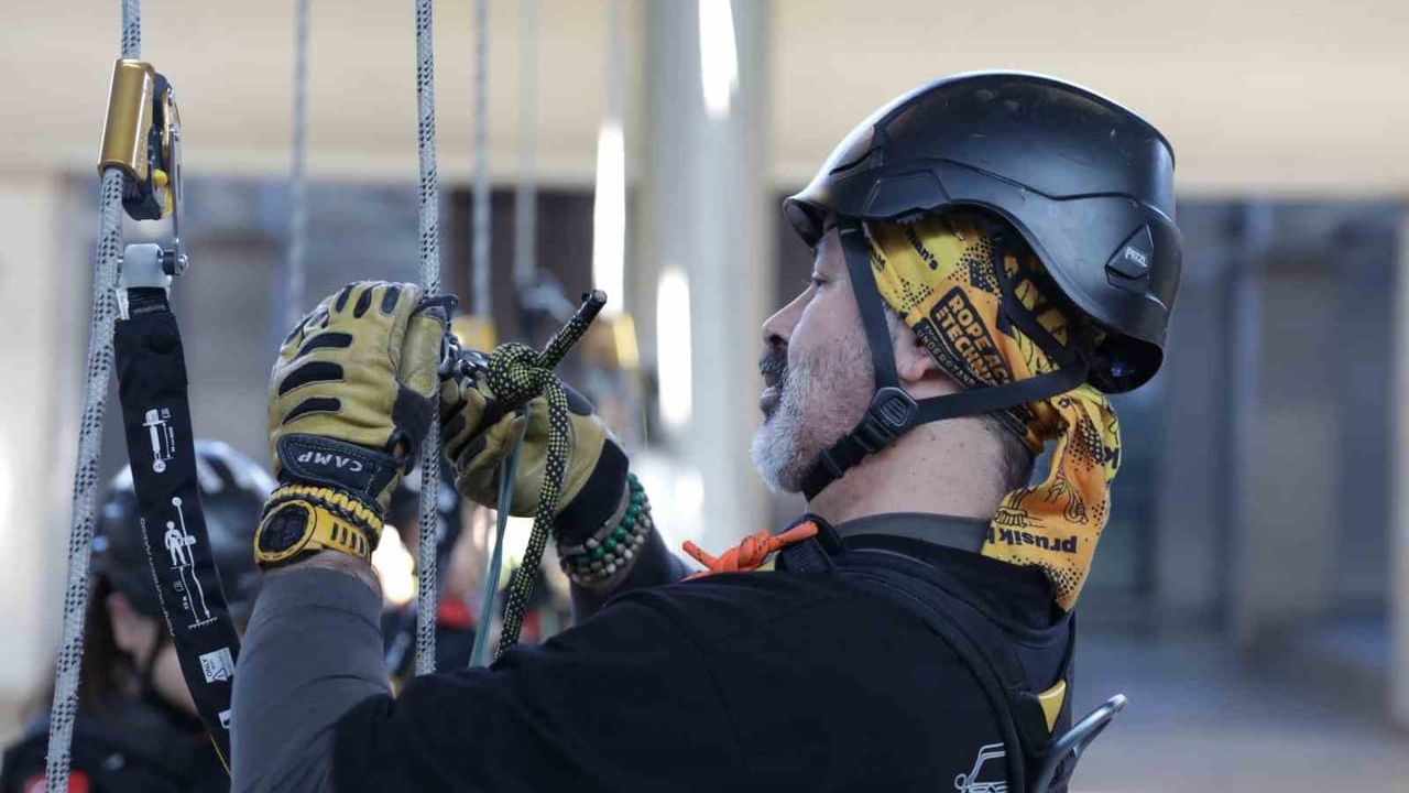 Bursa Büyükşehir Belediyesi Afetlere Hazırlık İçin Eğitimleri Sürdürüyor