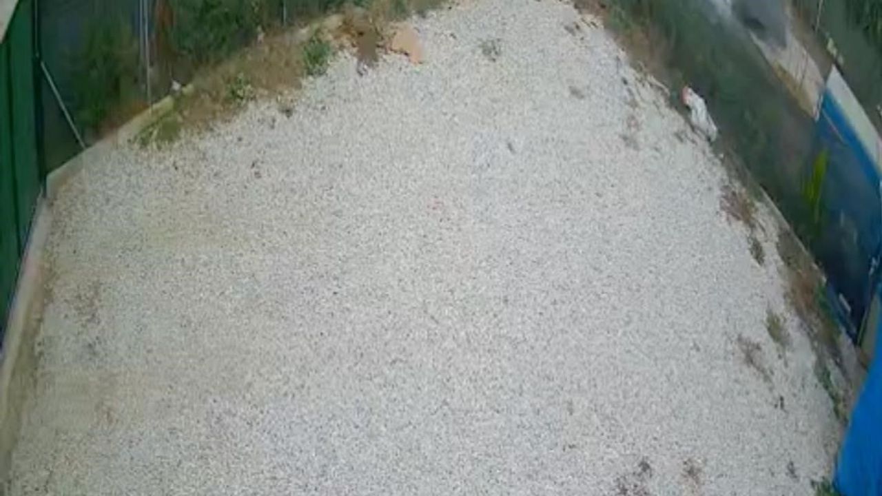 Bursa'da Direksiyon Hakimiyetini Kaybeden Sürücü Kazadan Son Anda Kurtuldu