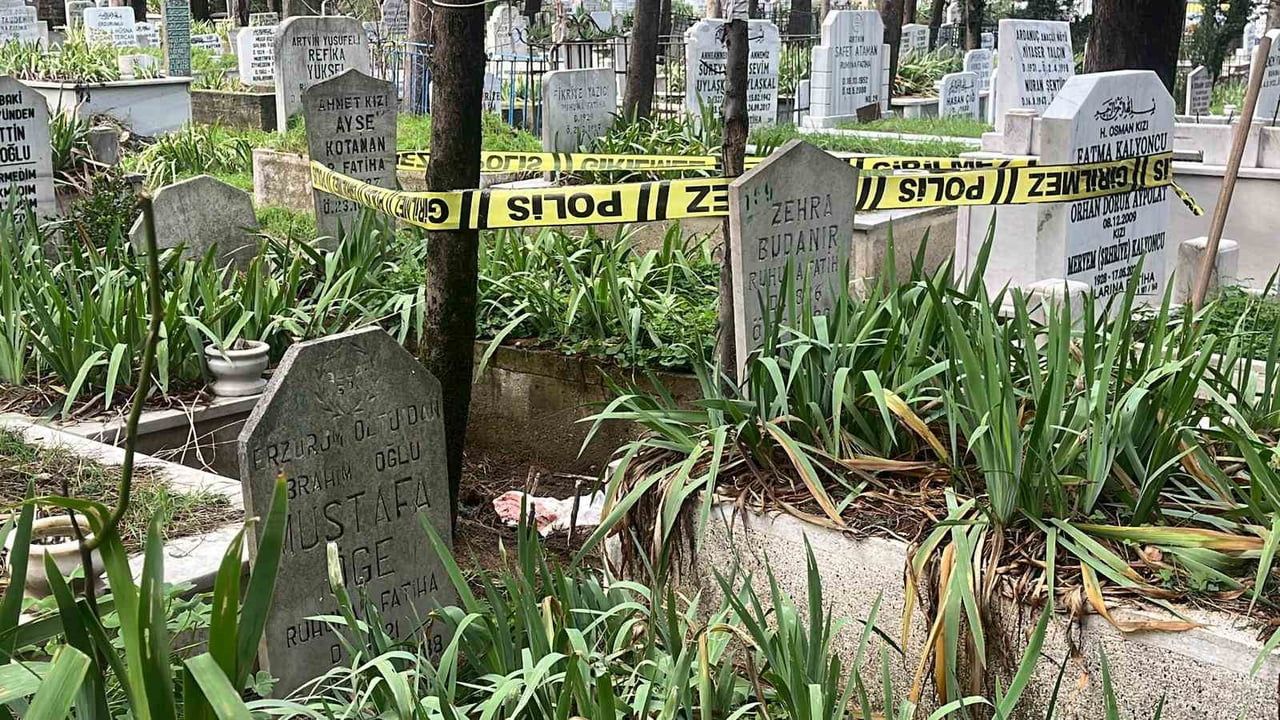 Bursa'da İzinsiz Bebek Defni: Savcılık ve Polis Harekete Geçti