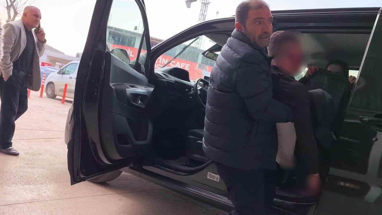 Bursa'da Kayınbirader ile Enişte Arasında Kavga: 1 Yaralı
