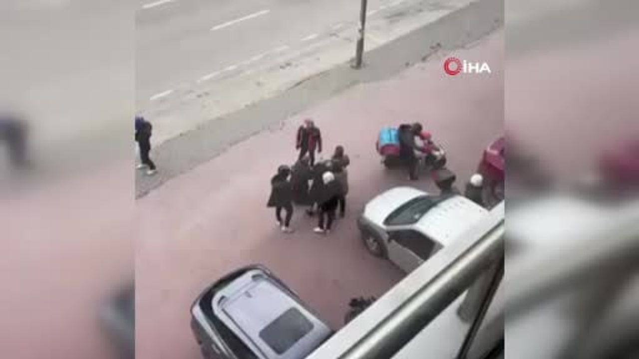 Bursa'da Lodos Altında Yaşlı Kadına Destek