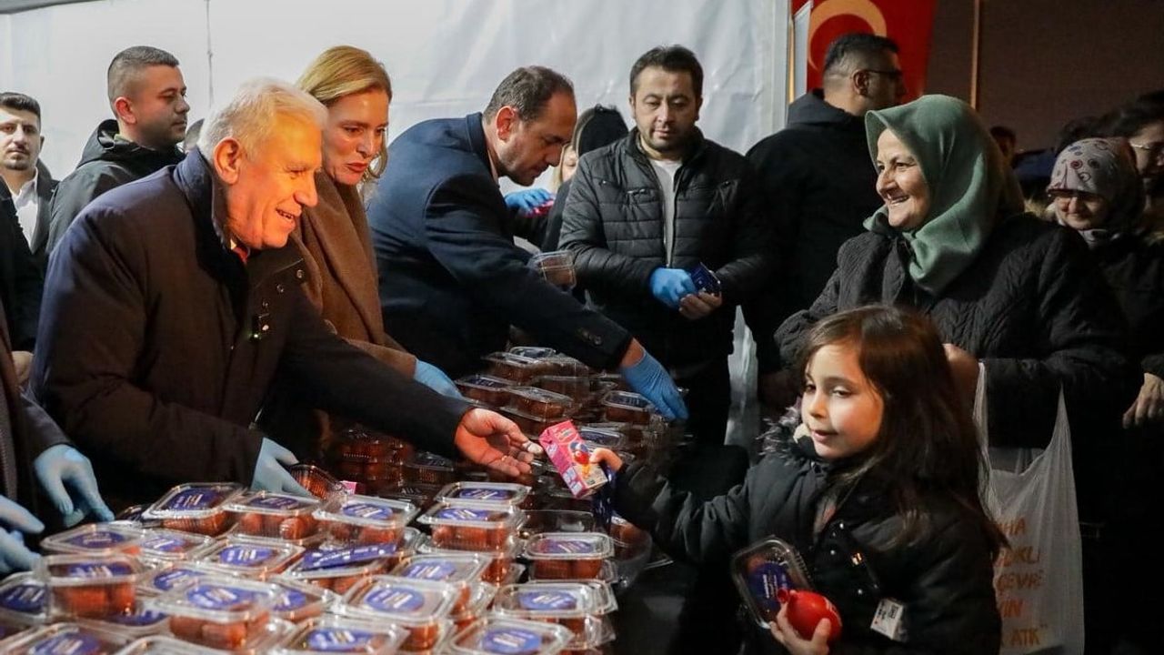 Bursa'da Miraç Kandili Coşkusu