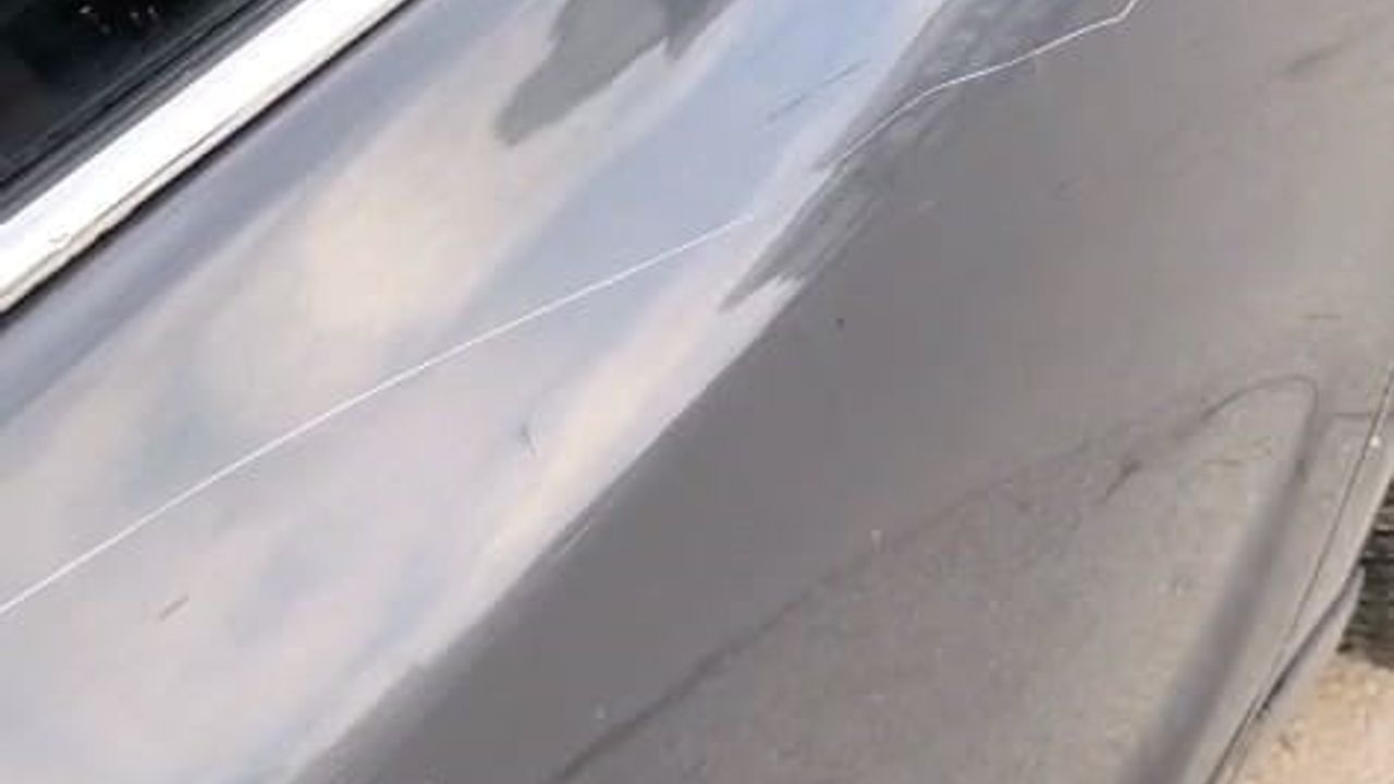 Bursa'da Park Halindeki Araçlara Saldırı