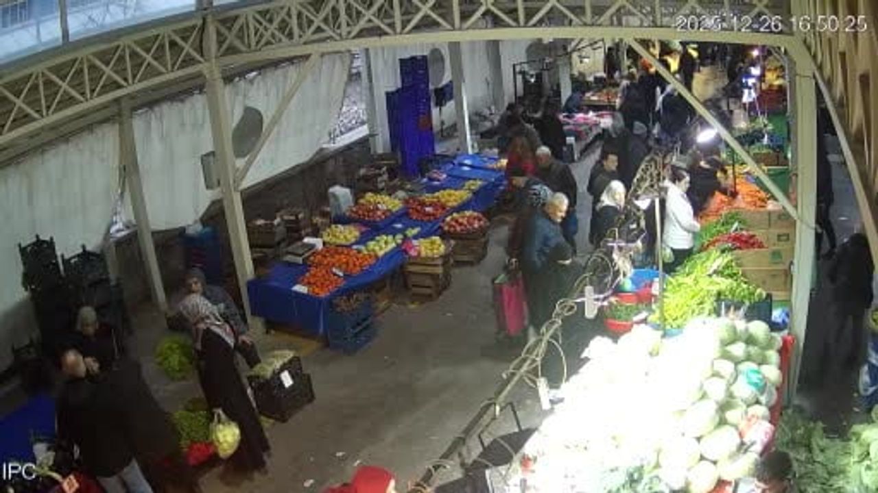 Bursa'da Pazar Yeri Hırsızlığı: Şüpheli Yakalandı