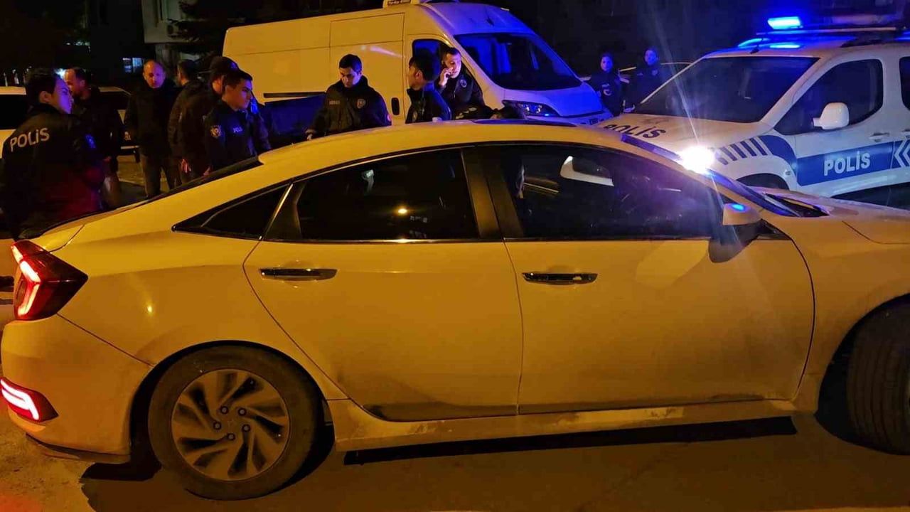 Bursa'da Şüpheli Kaçış Kovalamacasının Ardından Yaralandı