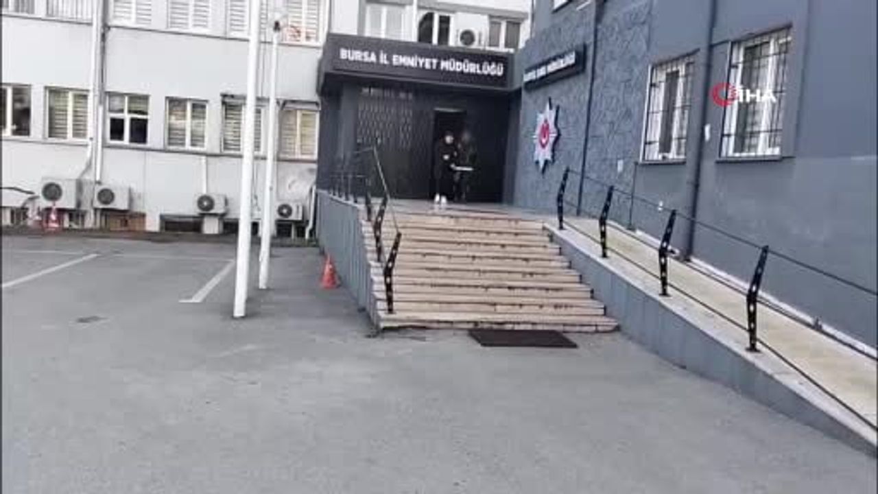 Bursa'da Uyuşturucu Suçundan Aranan 3 Kişi Yakalandı